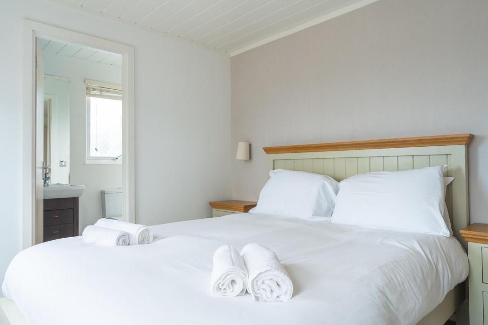 Gimblet Rock Holiday Park Пулхели Экстерьер фото